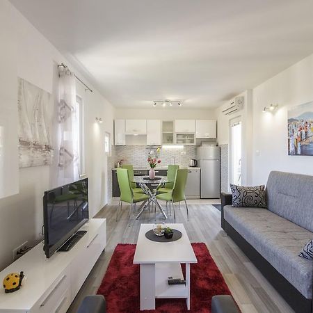 Apartman Jurica Комижа Екстер'єр фото