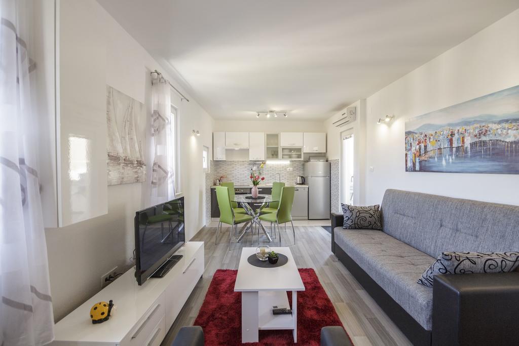 Apartman Jurica Комижа Екстер'єр фото