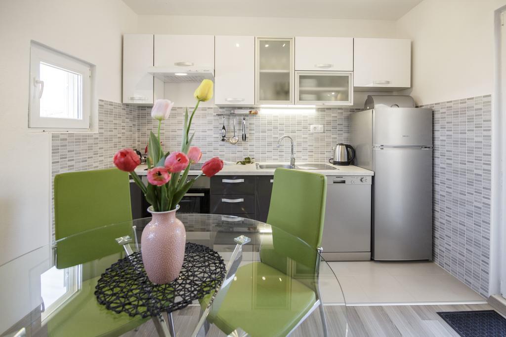 Apartman Jurica Комижа Екстер'єр фото